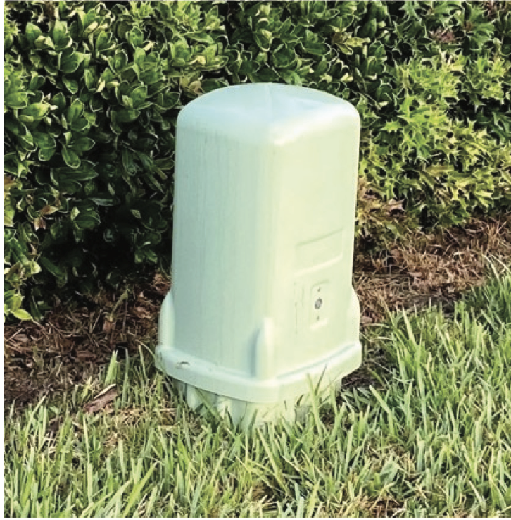 Non-Louvered Vertical Broadband Housing